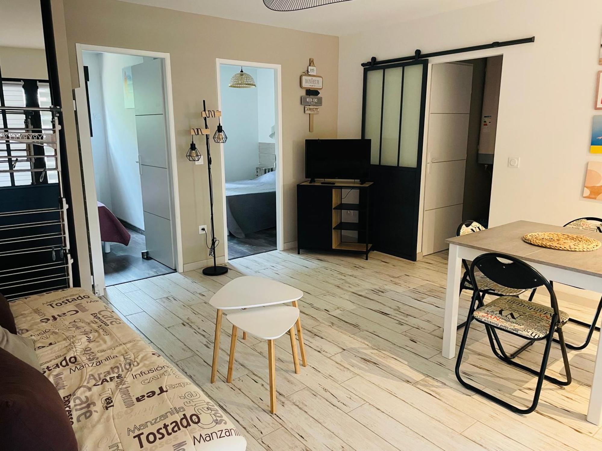 Appartement Calme Bord De Foret 拉卡诺 外观 照片